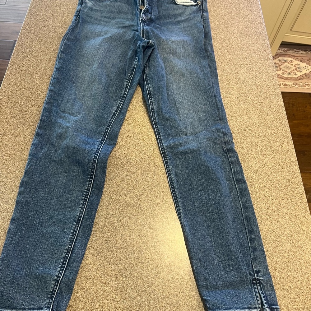 GAP Women’s Classic Indigo universal legging Jeans